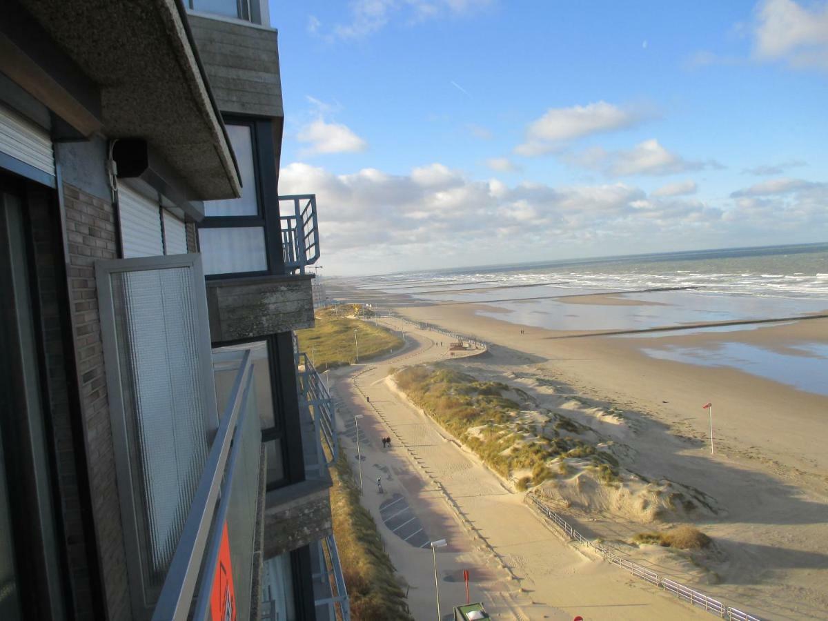 Studio On The Beach With Sea View ミデルケルケ エクステリア 写真